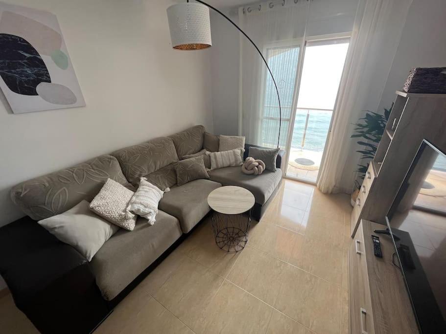 Apartamento A Pie De Playa Con Vistas Al Mar. Sorvilán Eksteriør billede