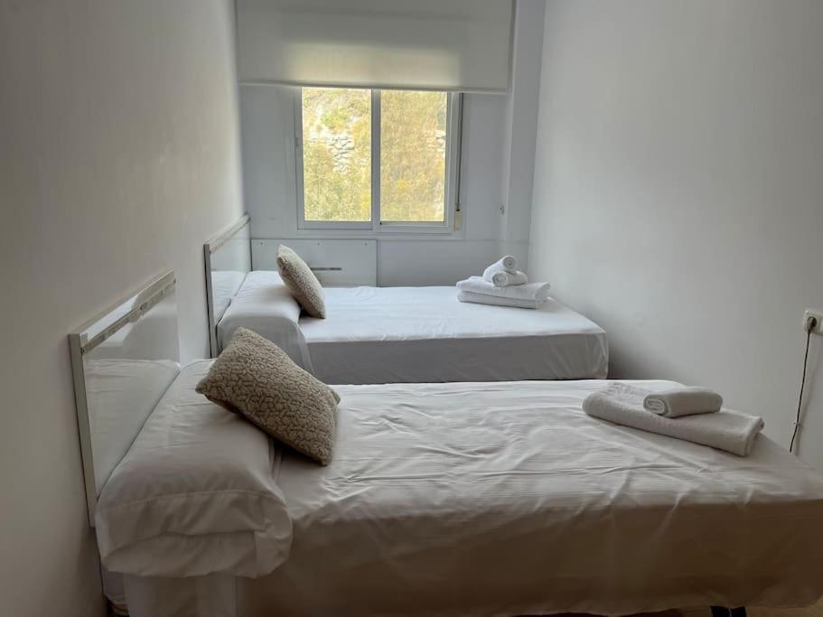 Apartamento A Pie De Playa Con Vistas Al Mar. Sorvilán Eksteriør billede